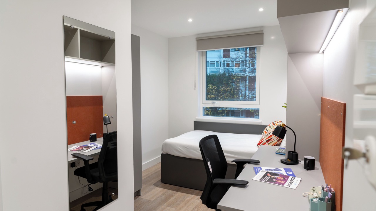 Photo of Bedroom in Prince's