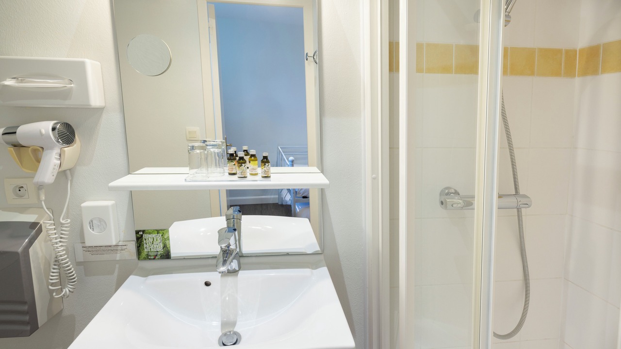 Photo of Bedroom in Jaligny-sur-Besbre