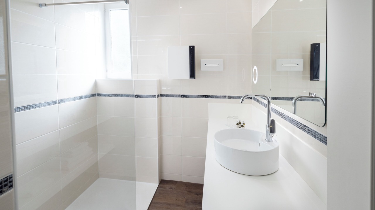 Photo of Bathroom in Jaligny-sur-Besbre