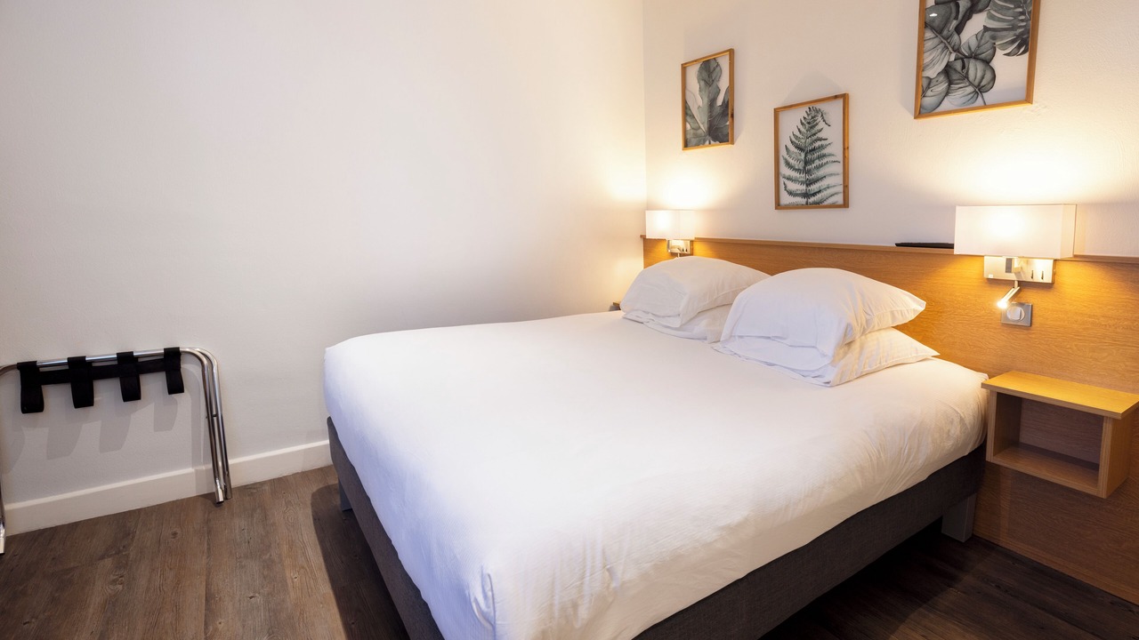 Photo of Bedroom in Jaligny-sur-Besbre