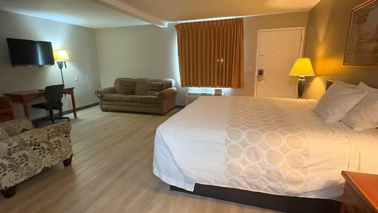 Photo of Bedroom in Larned