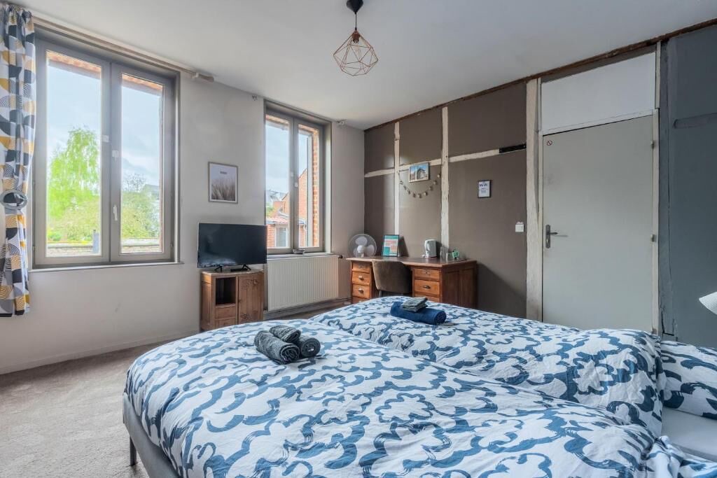 Photo of Bedroom in Douai