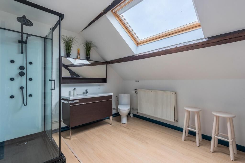 Photo of Bathroom in Douai