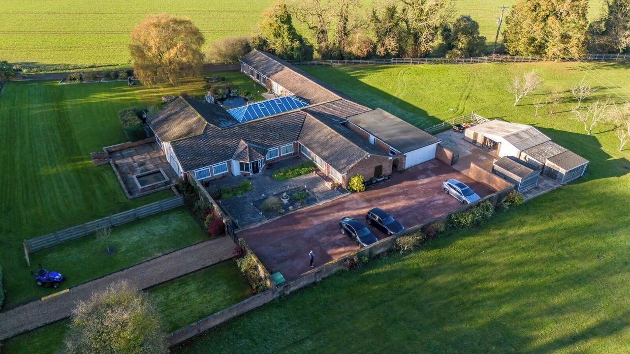 Photo of Outdoor in Brands Hatch