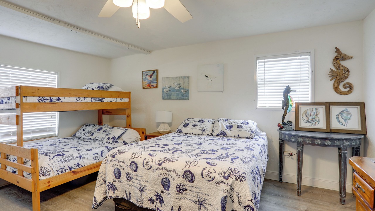 Photo of Others in Grand Isle