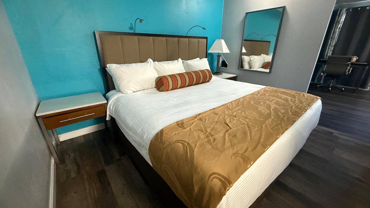 Photo of Bedroom in West Hills