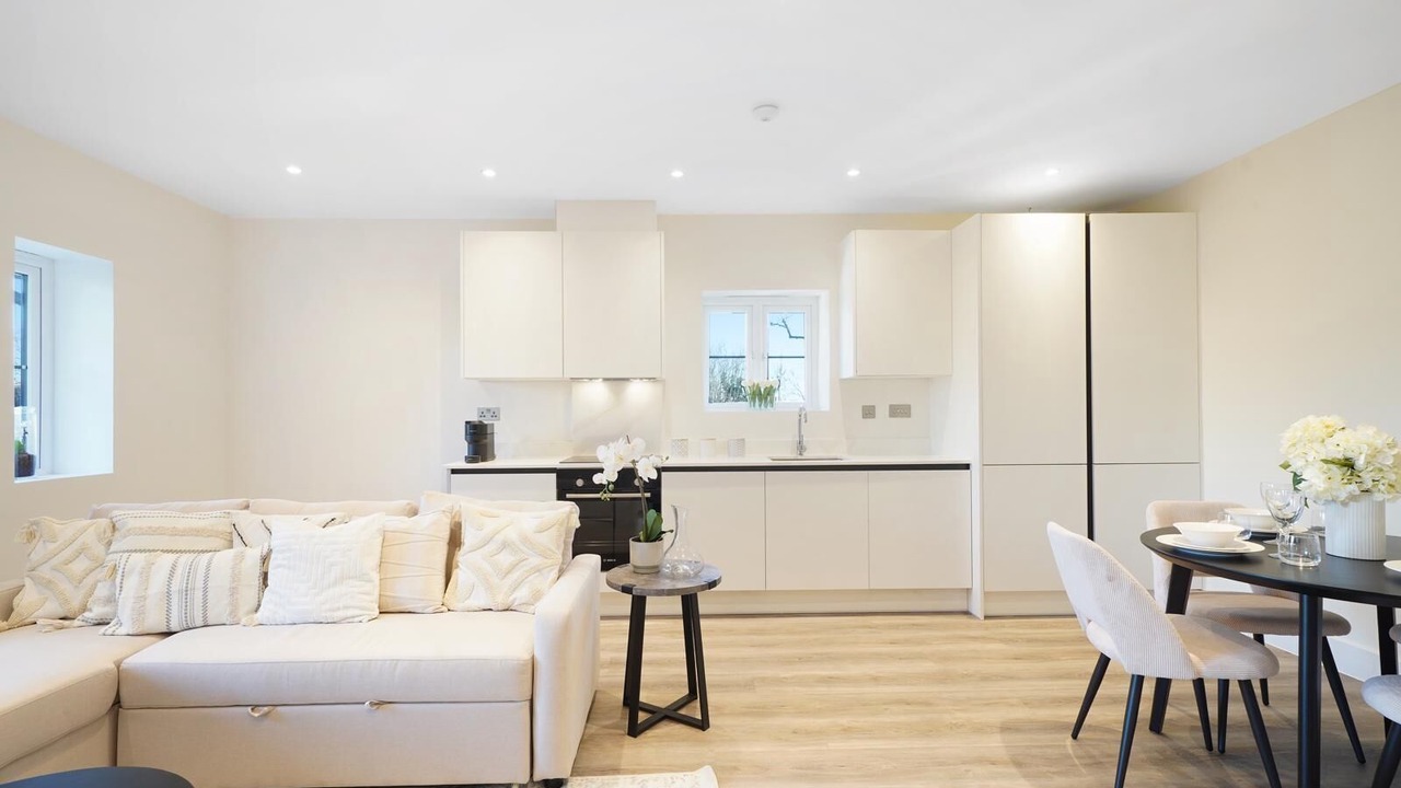 Photo of Livingroom in Acton