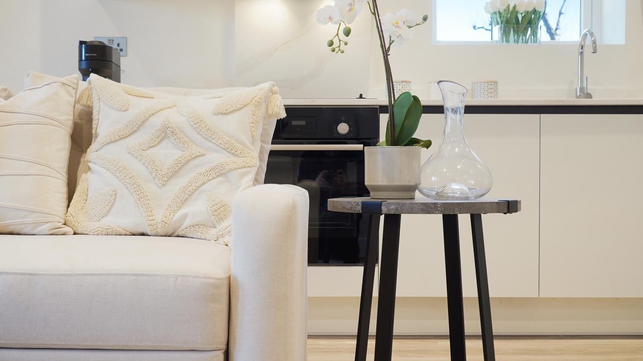 Photo of Livingroom in Acton