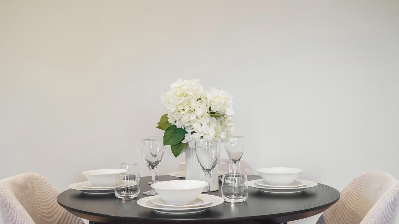 Photo of Livingroom in Acton