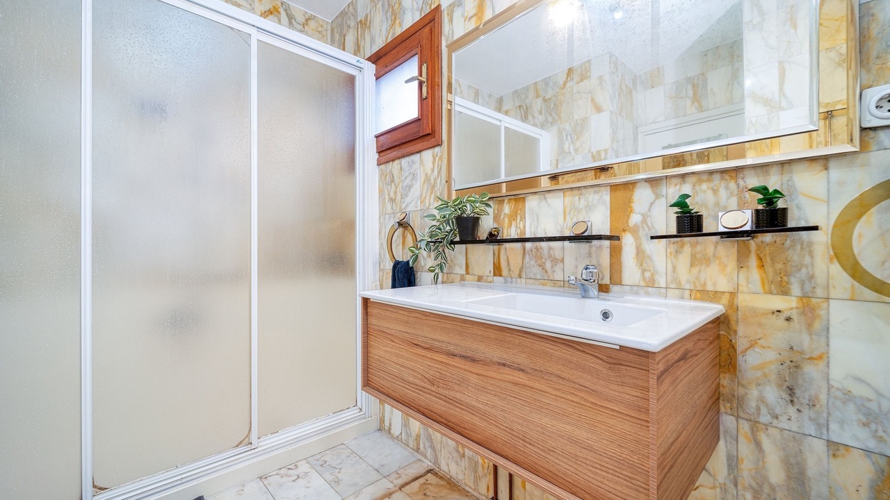 Photo of Bathroom in El Plantio