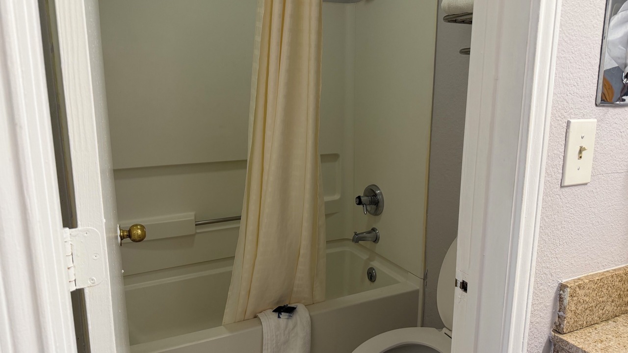 Photo of Bathroom in Chatsworth