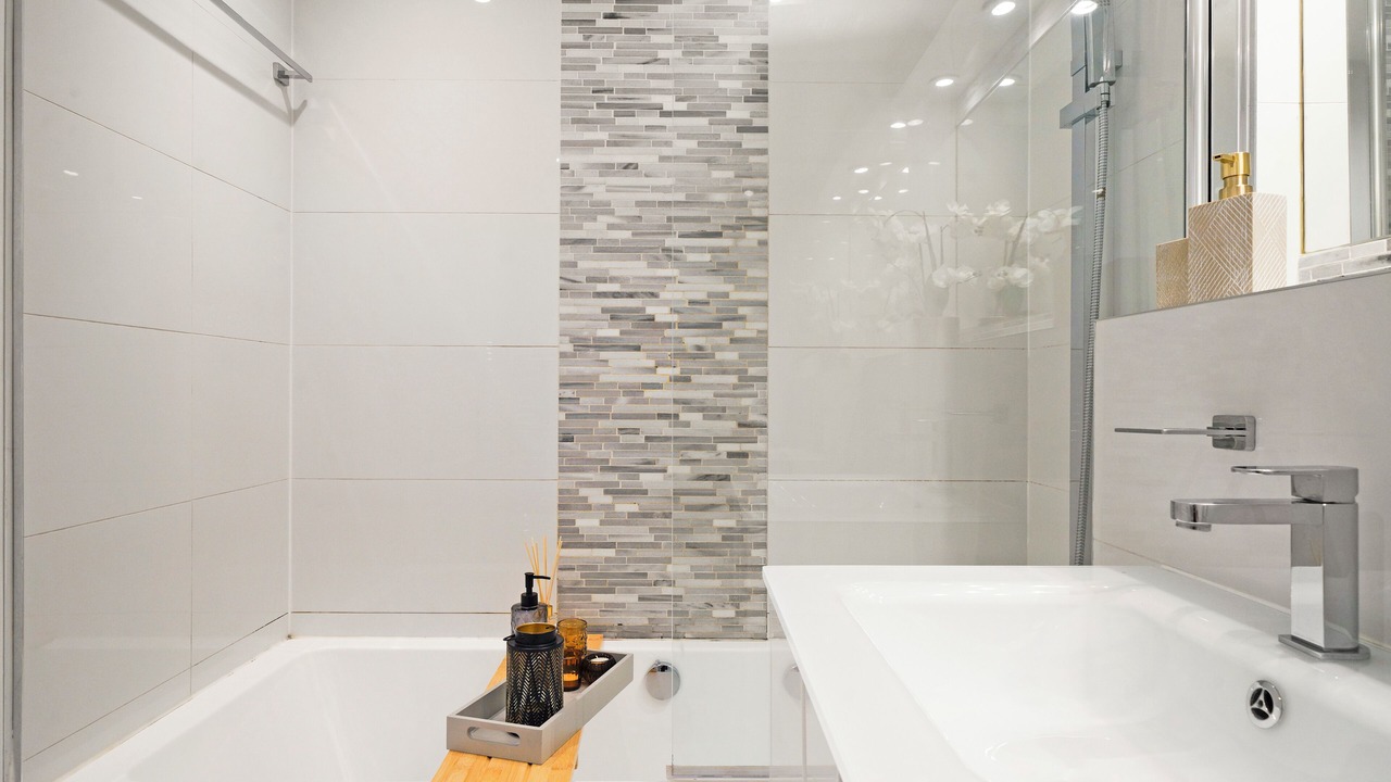 Photo of Others in Kensington