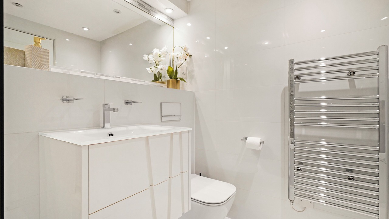 Photo of Others in Kensington