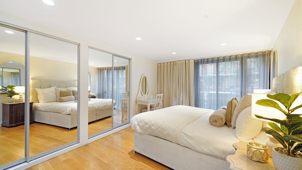 Photo of Others in Kensington