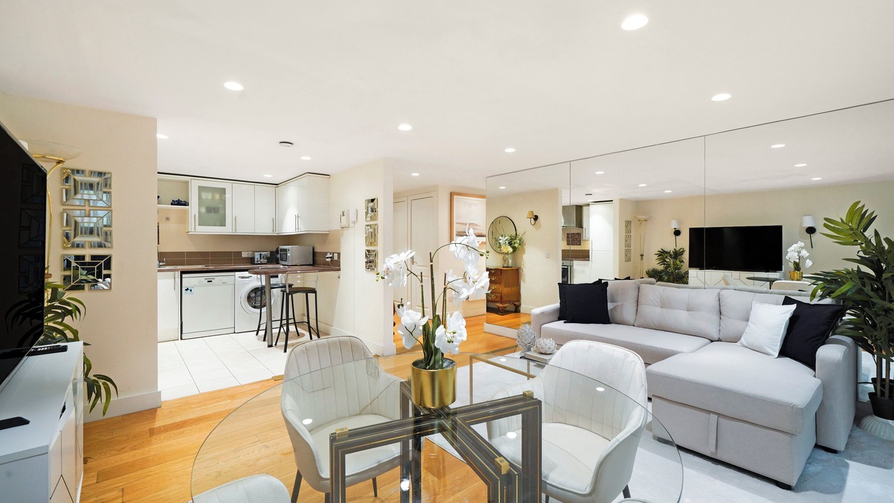 Photo of Livingroom in Kensington