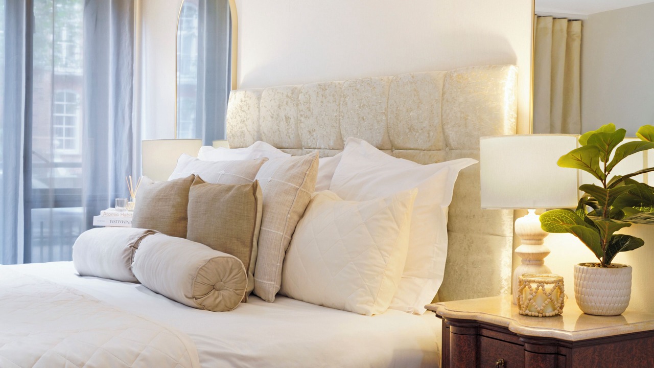 Photo of Others in Kensington