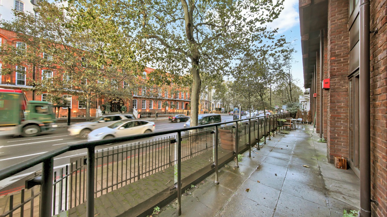 Photo of Outdoor in Kensington