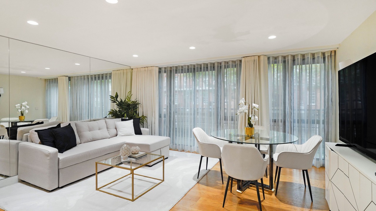 Photo of Livingroom in Kensington