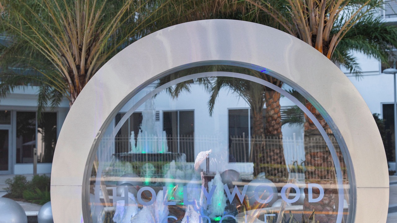 Photo of Outdoor in Downtown Hollywood