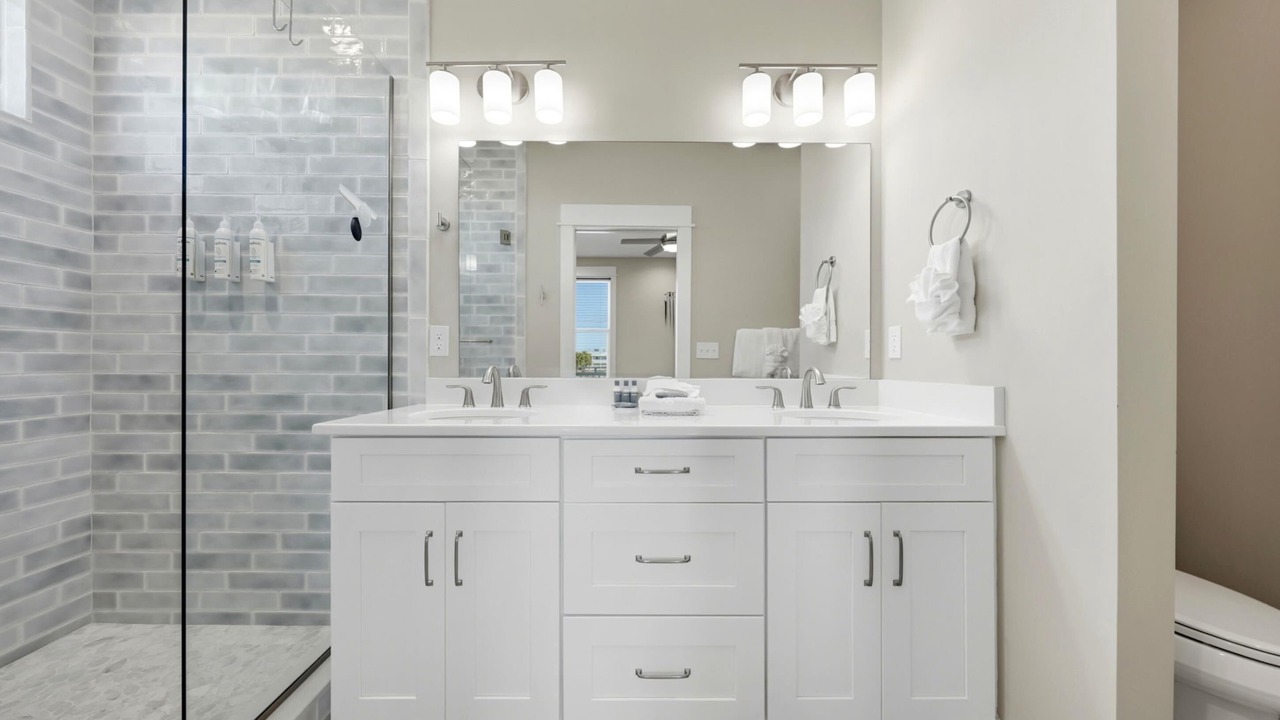 Photo of Bathroom in Mexico Beach