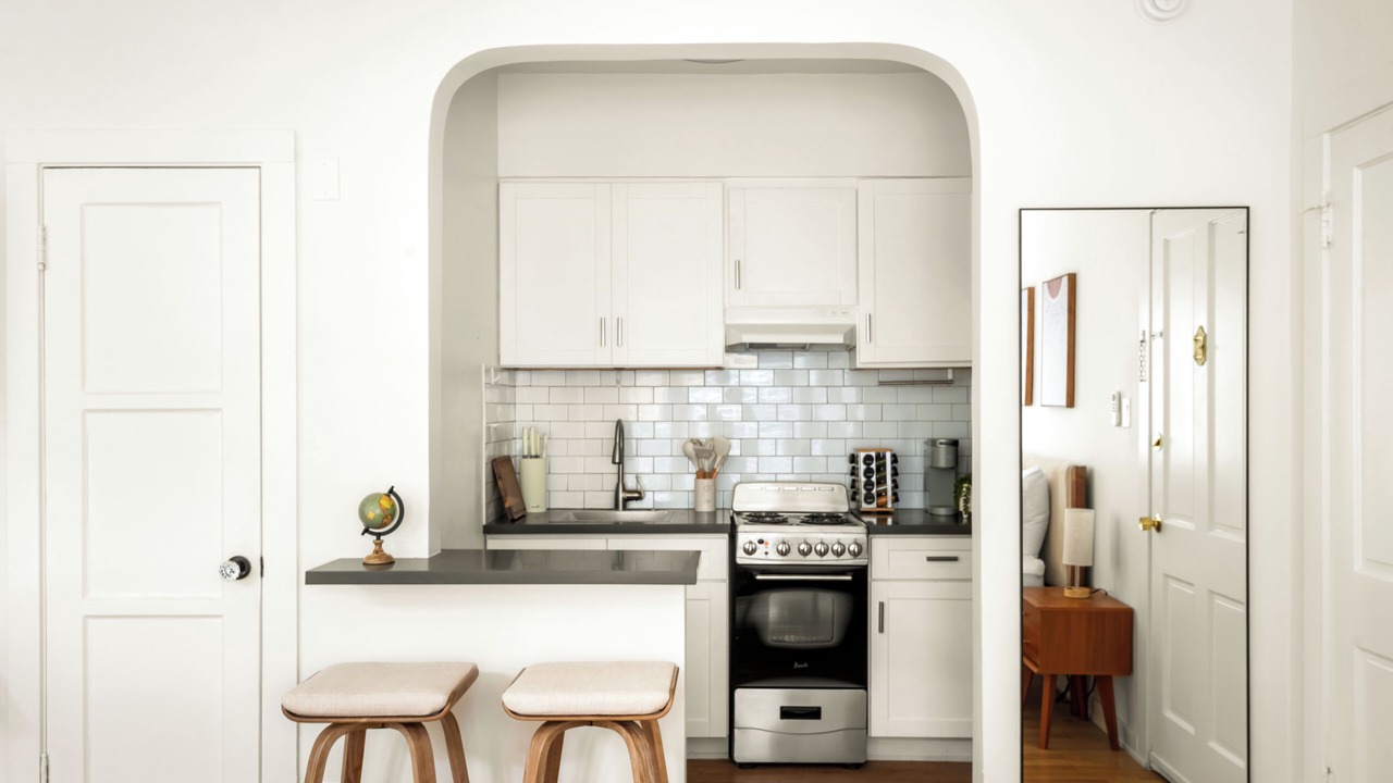 Photo of Kitchen in Miracle Mile