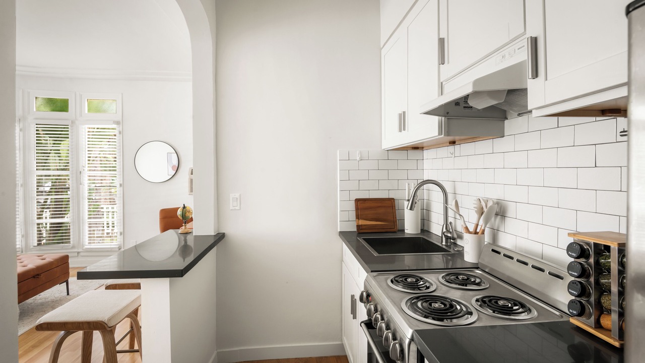 Photo of Kitchen in Miracle Mile