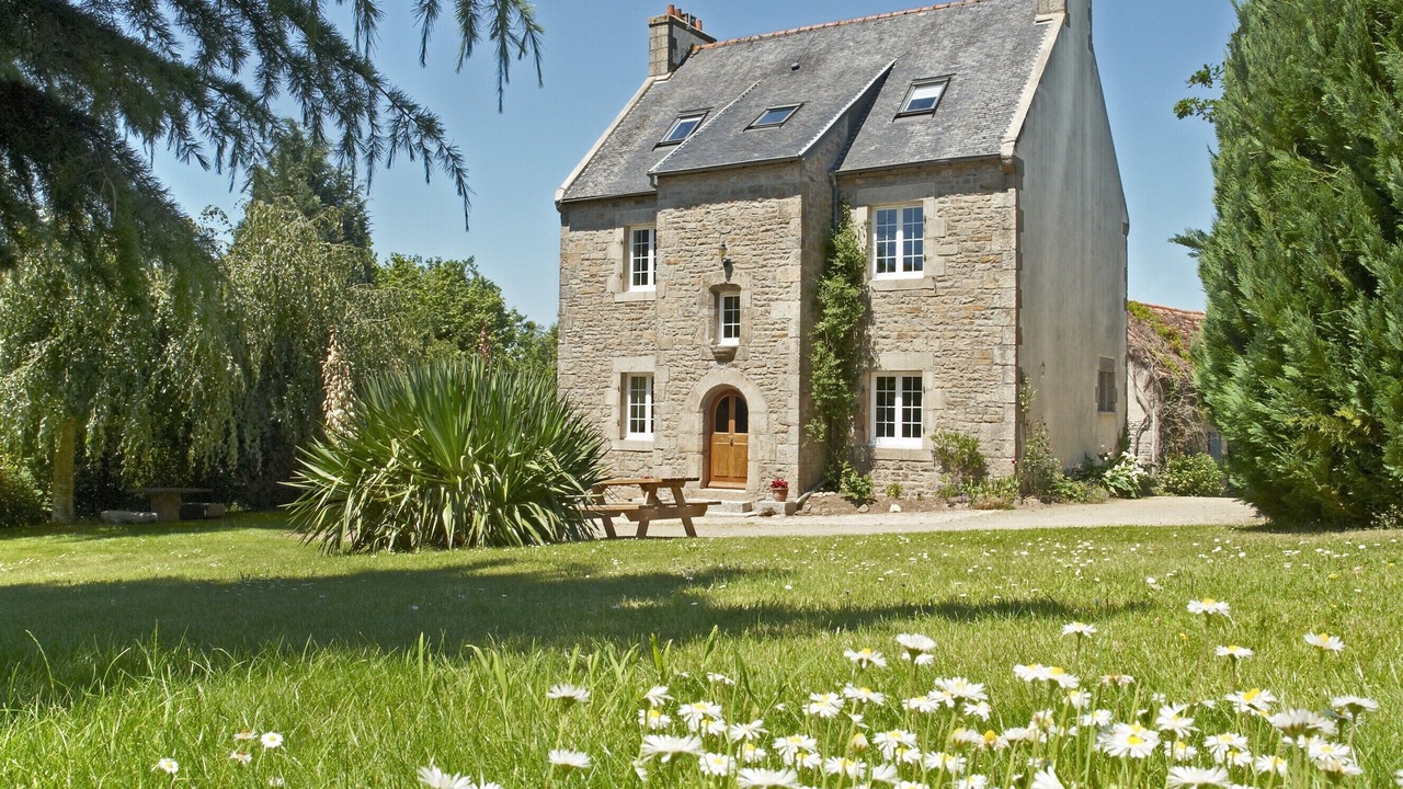 Photo of Others in Plouegat-Moysan