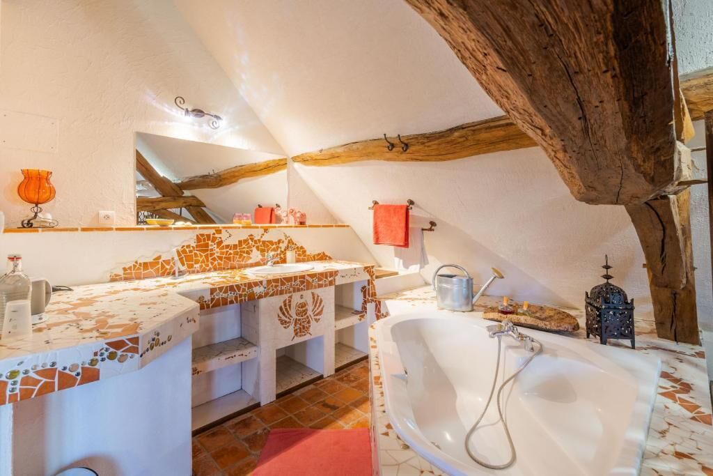 Photo of Bathroom in Messey-sur-Grosne