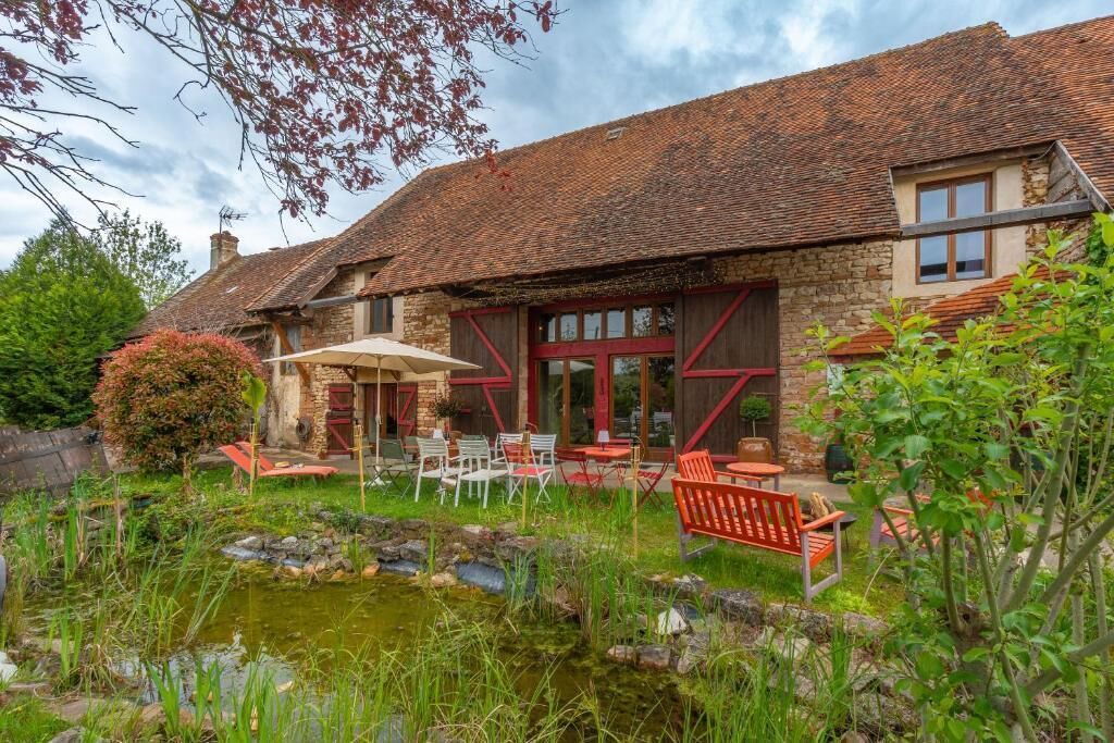 Photo of Outdoor in Messey-sur-Grosne