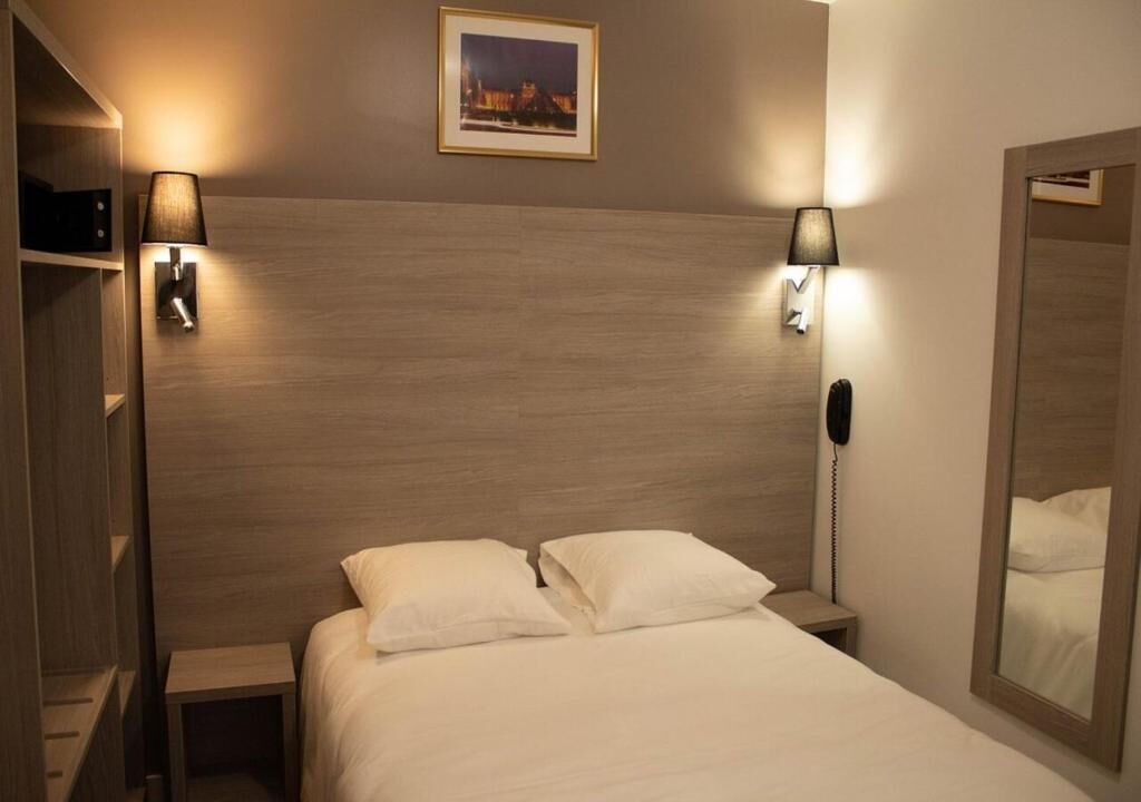 Photo of Bedroom in Quartier de la Goutte-d'Or