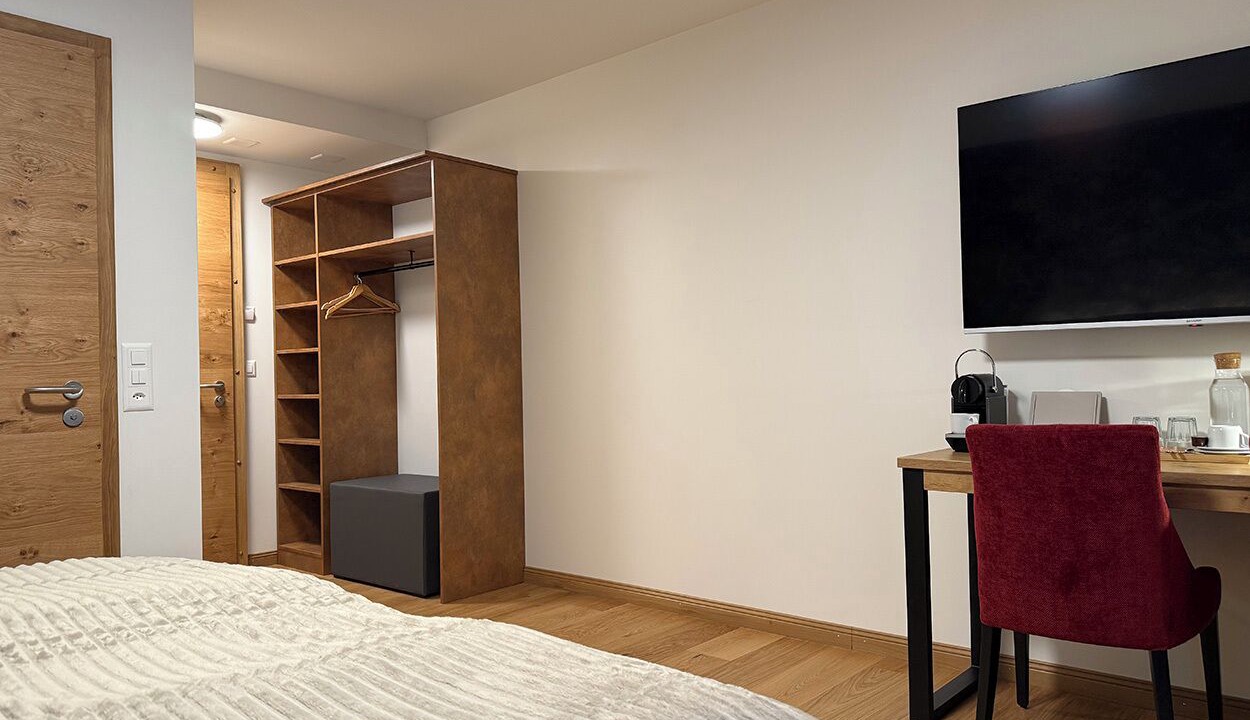 Photo of Bedroom in Kandersteg