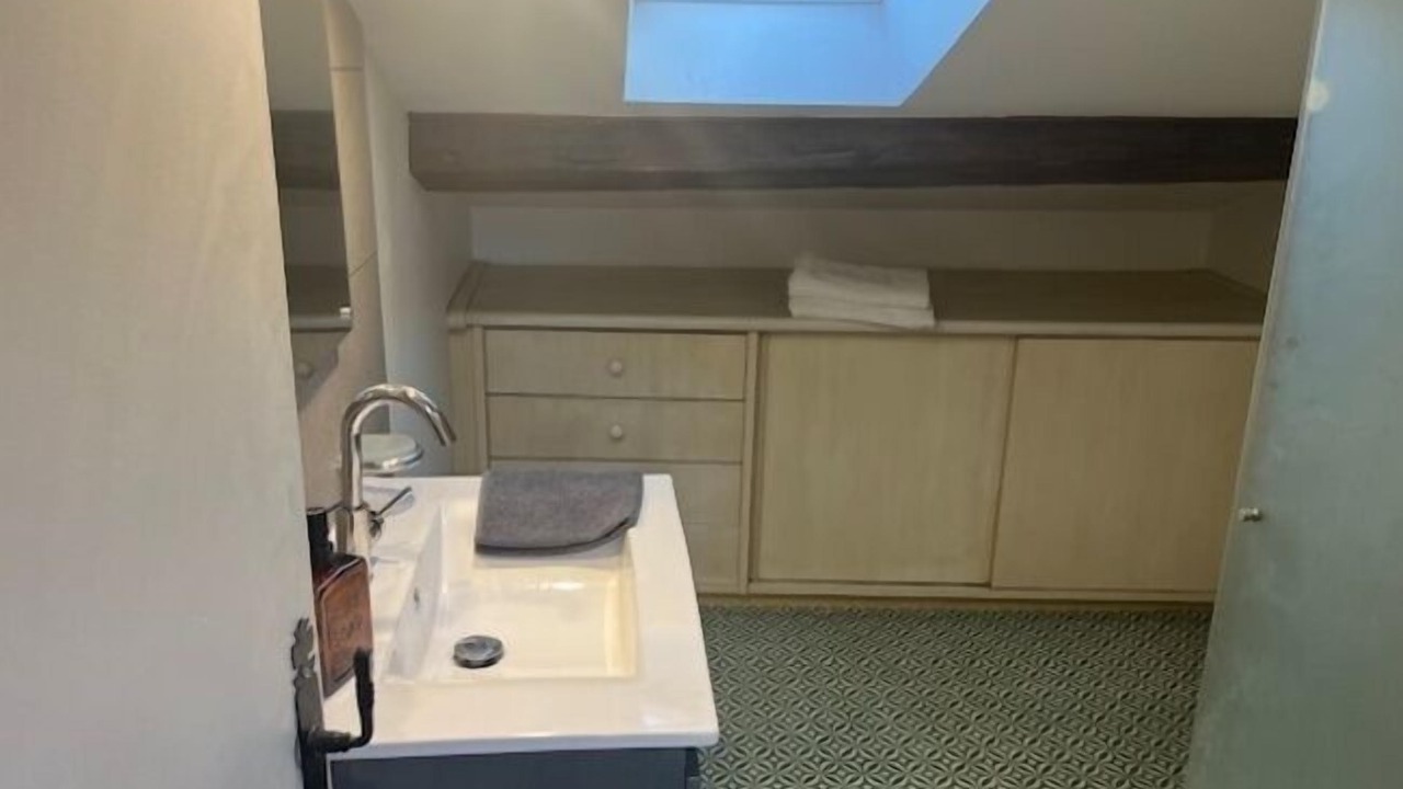 Photo of Bathroom in Toulouse East