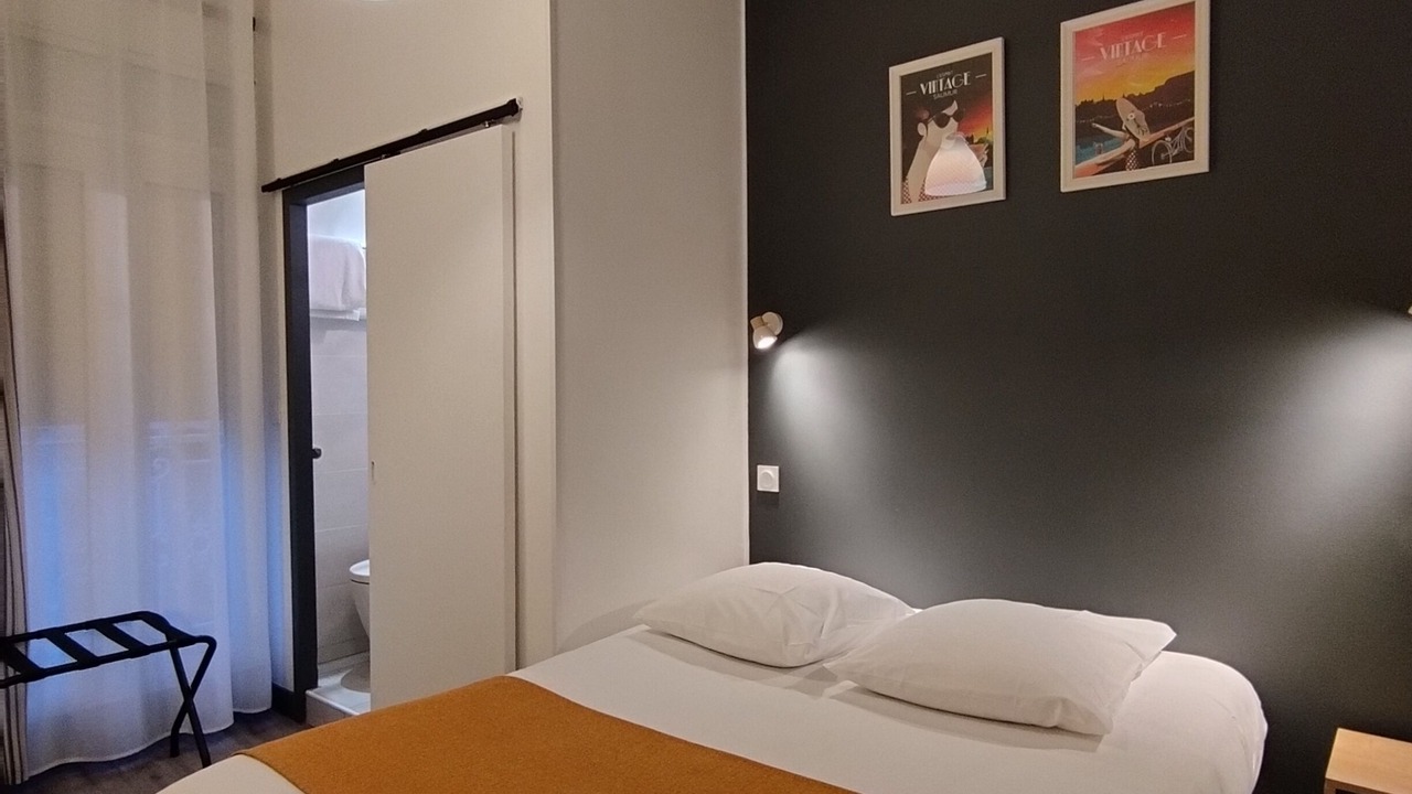 Photo of Bedroom in Saint-Hilaire-Saint-Florent