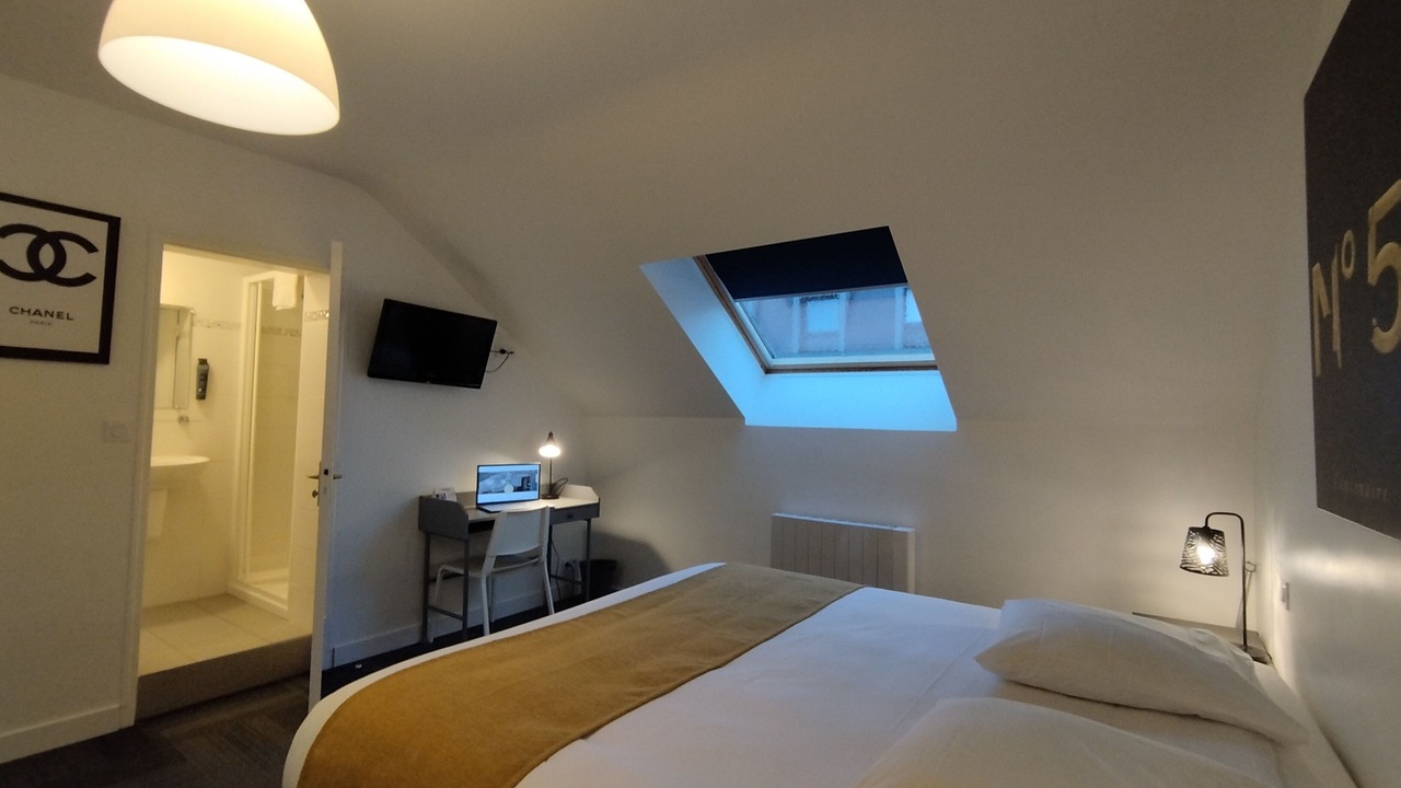 Photo of Bedroom in Saint-Hilaire-Saint-Florent