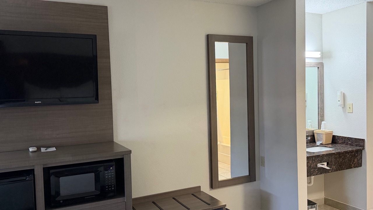 Photo of Others in Neosho