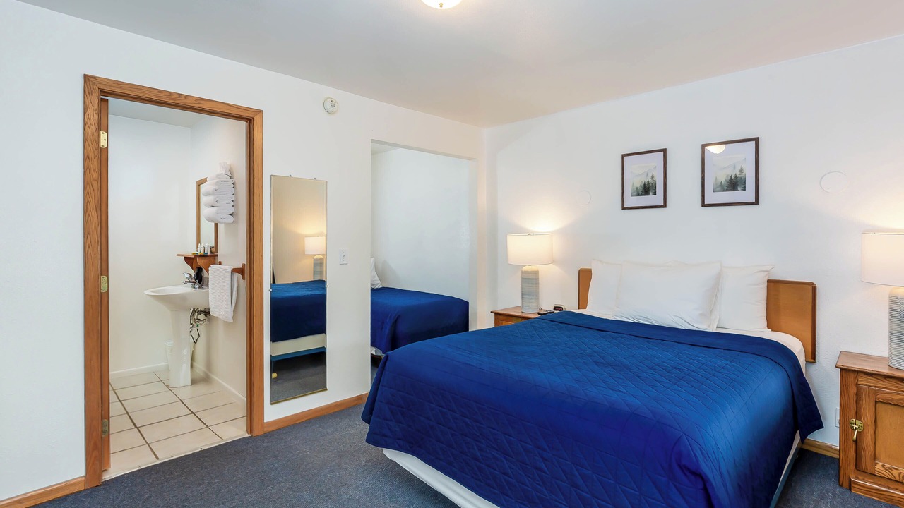 Photo of Bedroom in Oakridge