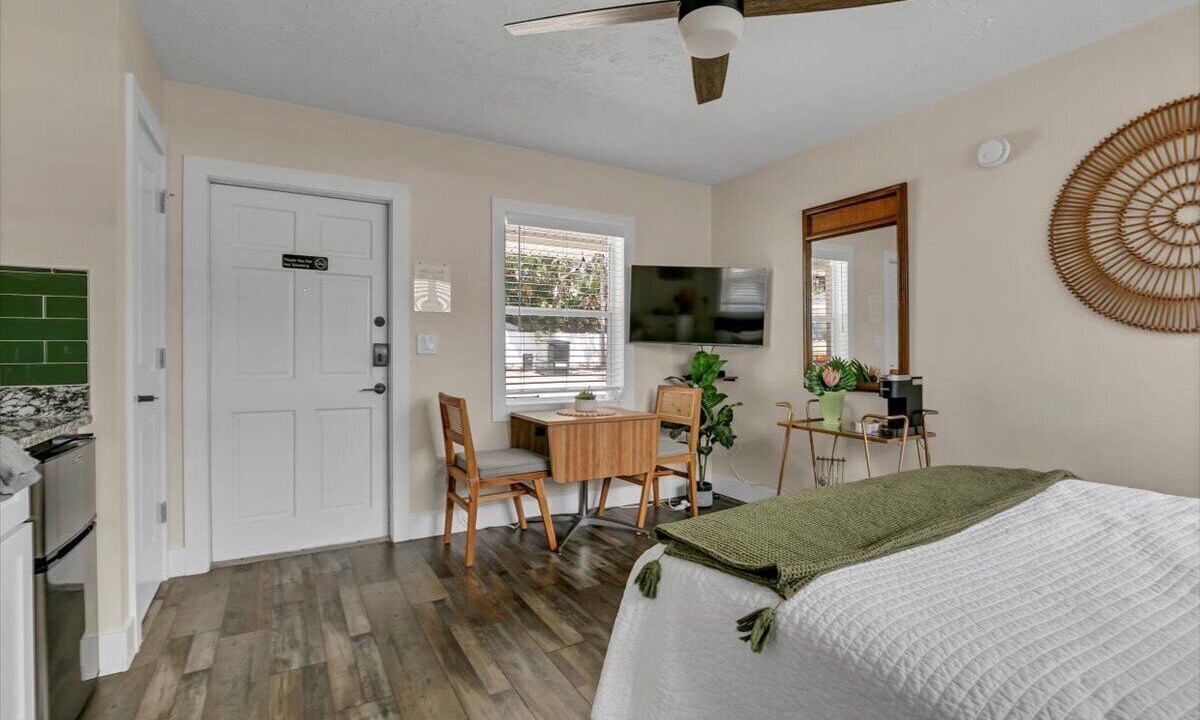 Photo of Bedroom in Safety Harbor