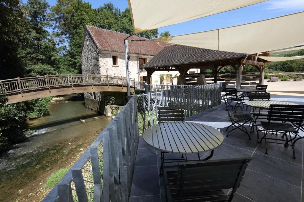 Photo of Outdoor in Mezy-Moulins