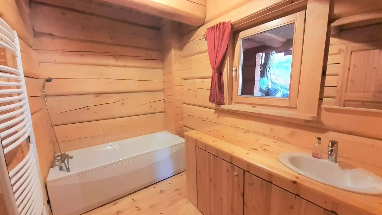 Photo of Bathroom in La Joue du Loup