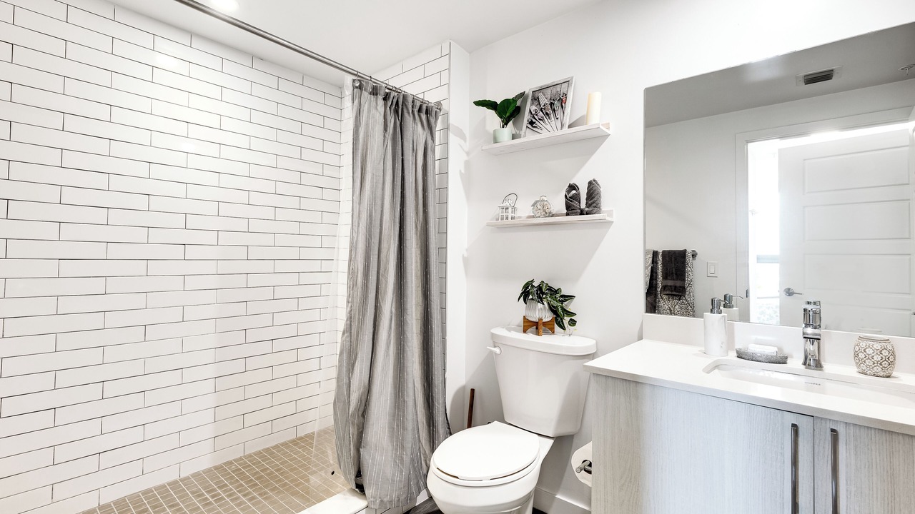 Photo of Others in Allapattah