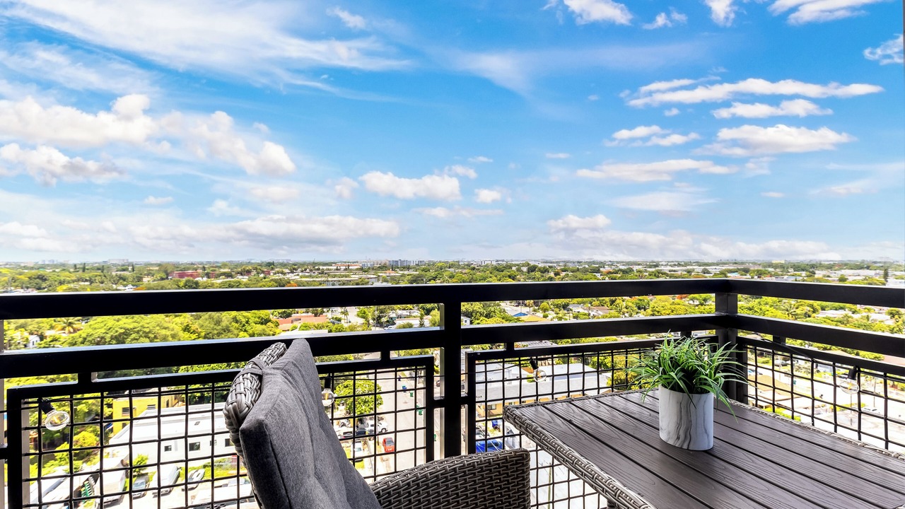 Photo of Outdoor in Allapattah