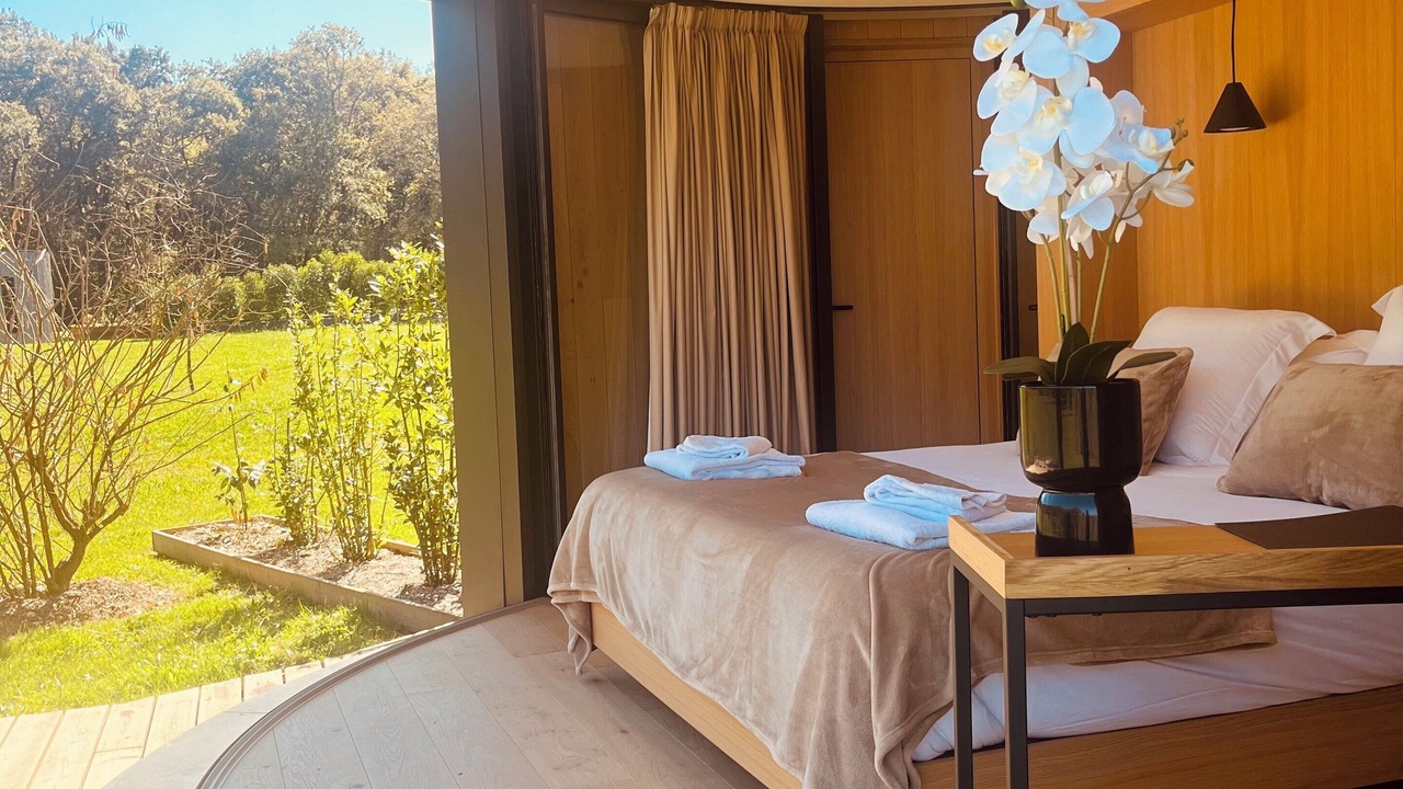 Photo of Others in Amou