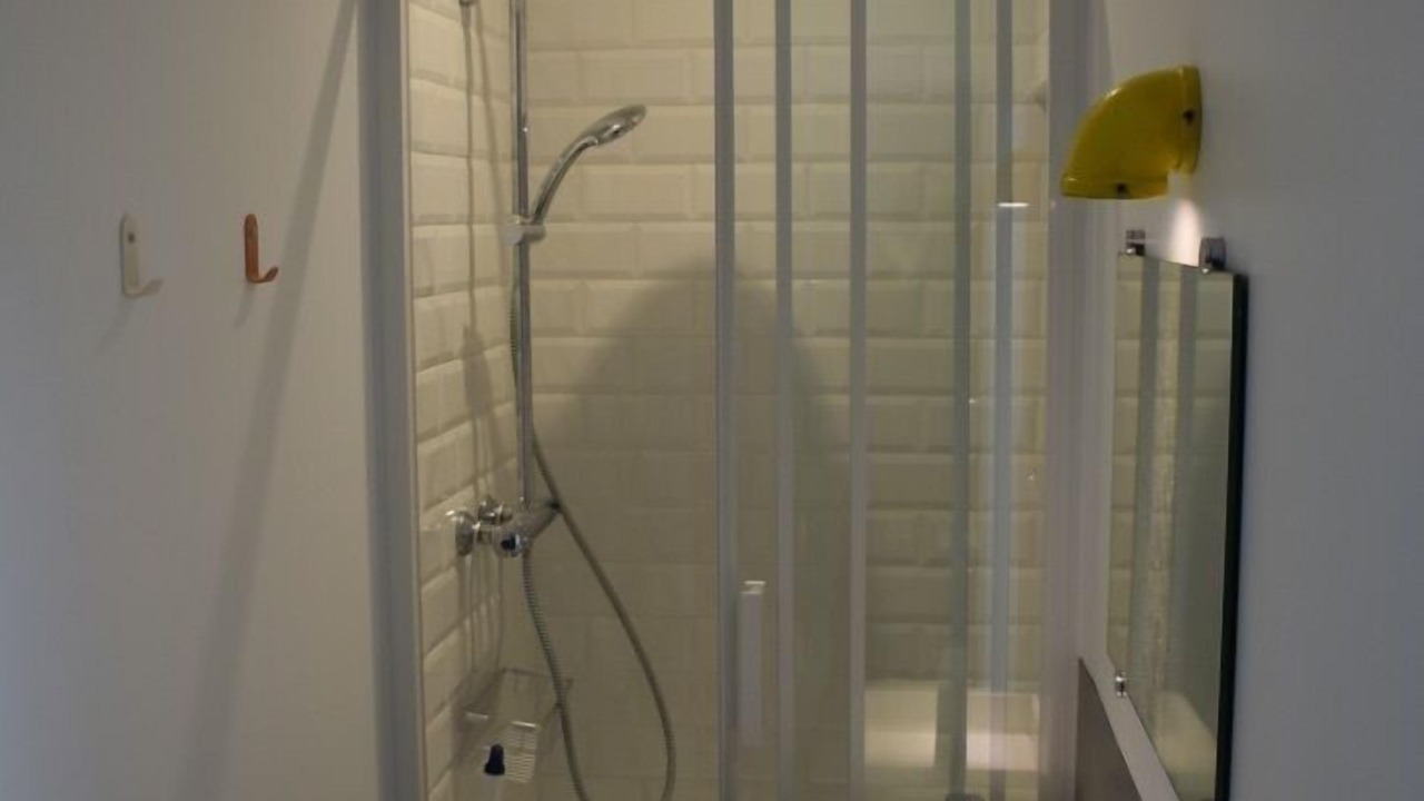 Photo of Bathroom in Roye-sur-Matz