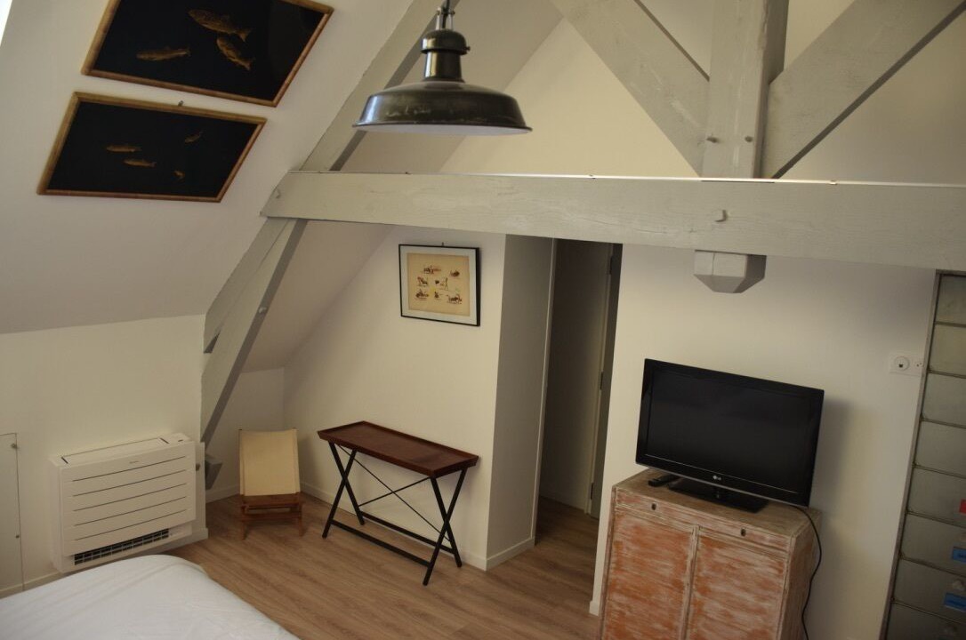 Photo of Bedroom in Roye-sur-Matz