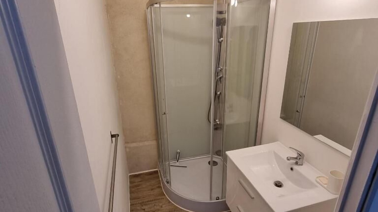 Photo of Bathroom in Saint-Medard