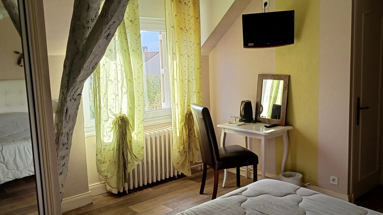 Photo of Bedroom in Souillac