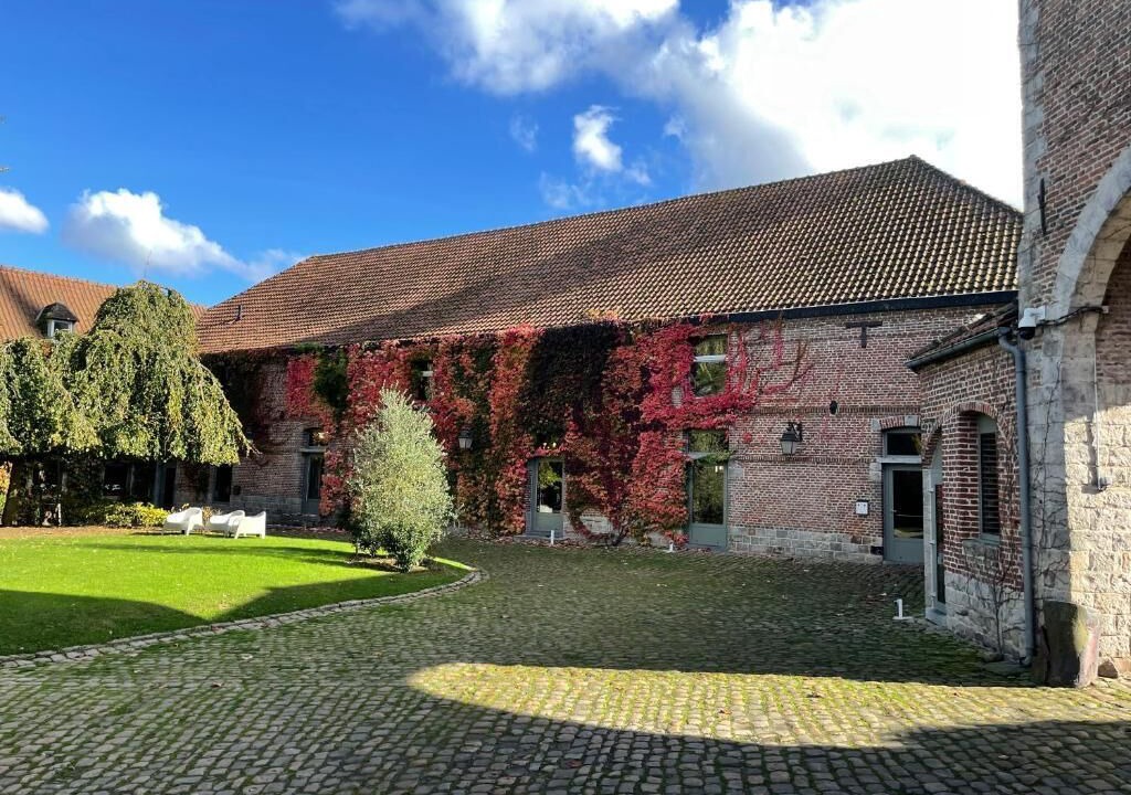 Photo of Outdoor in Artres