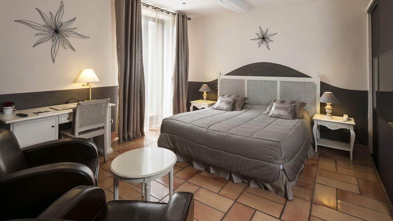 Photo of Bedroom in Lourmarin