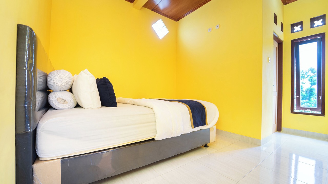 Photo of Bedroom in Ngemplak