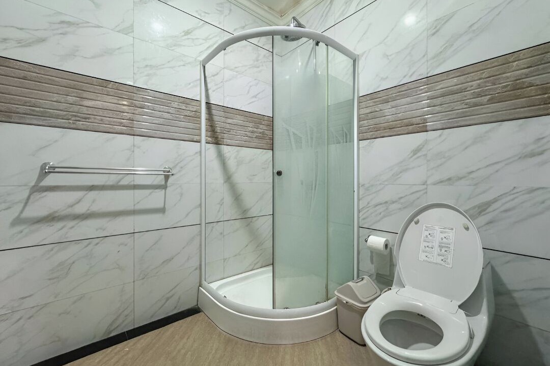 Photo of Bathroom in Sunset Road